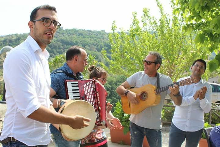 pacchetto pasqua1_pasquetta folk